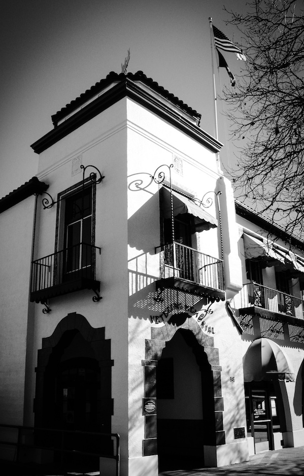 Welcome to the Santa Cruz County Veterans Memorial Building